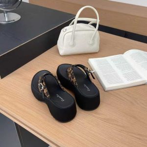 2026 New Leopard Print Thick Sole Flip Flops Women's Beach Sandals Slip-on Slippers