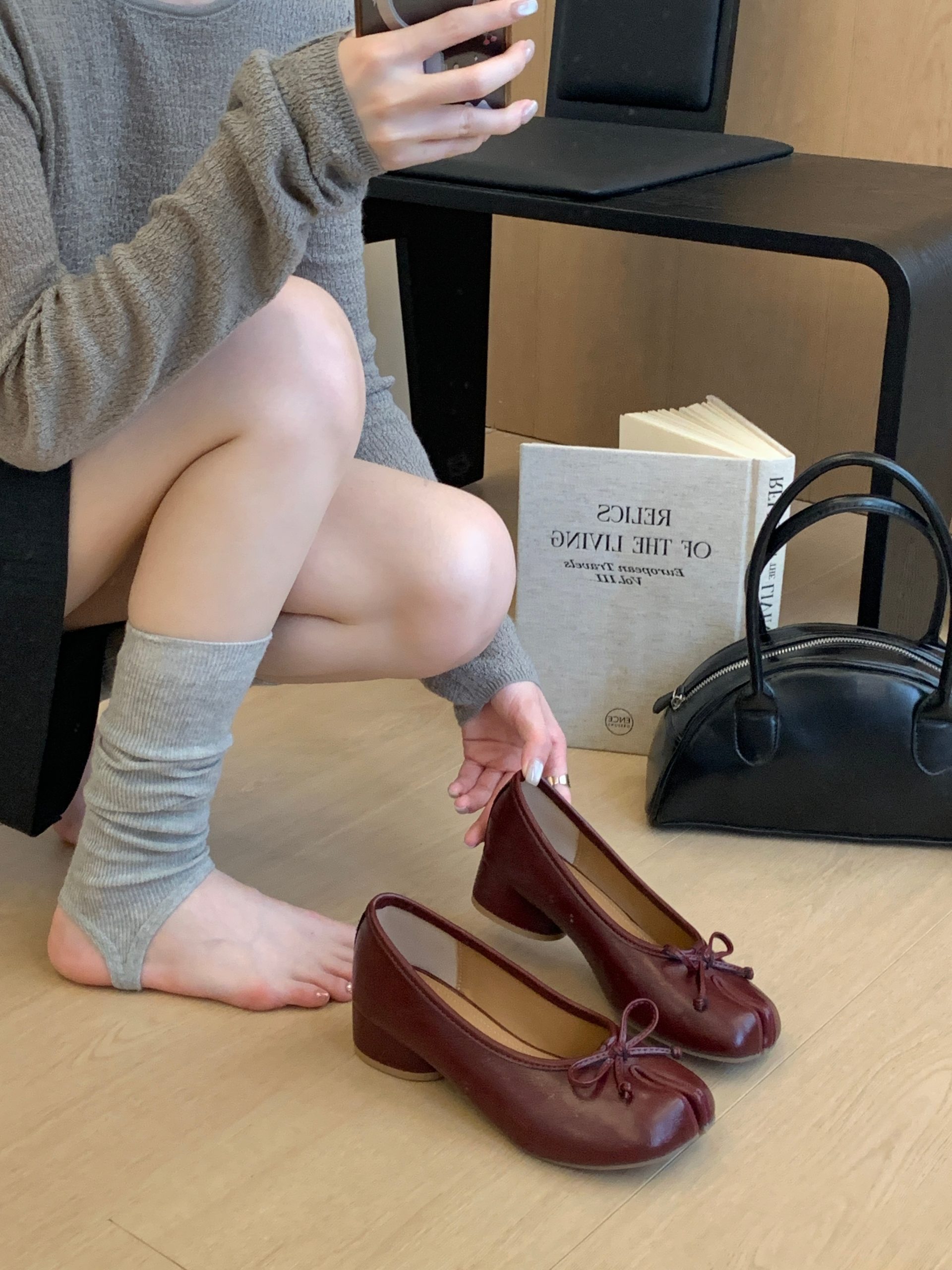 2026 New Autumn 4CM Split Toe Ballet Flats Women Low Top Chunky Heel Shoes 35-40 - Image 3