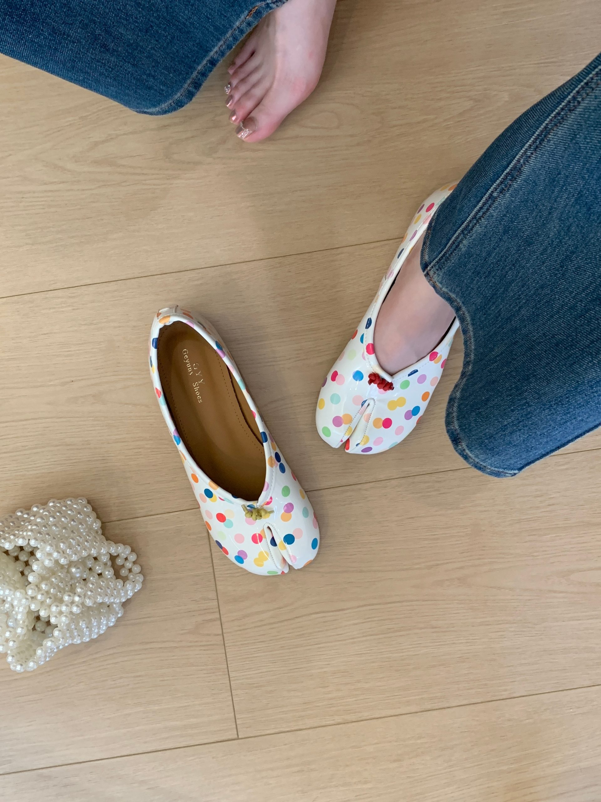 2026 New Flat Colorful Split-Toe Women's Shoes In Stock Sizes 35-40 - Image 3